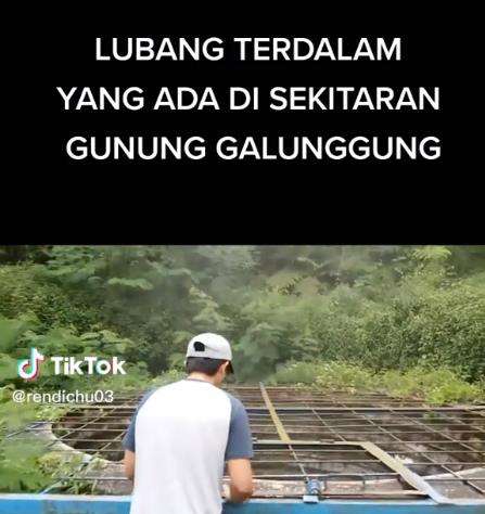 Lubang misterius di kaki Gunung Galunggung.