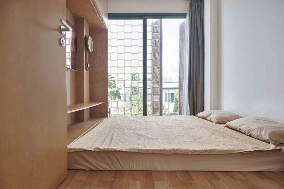 Tempat Tidur
