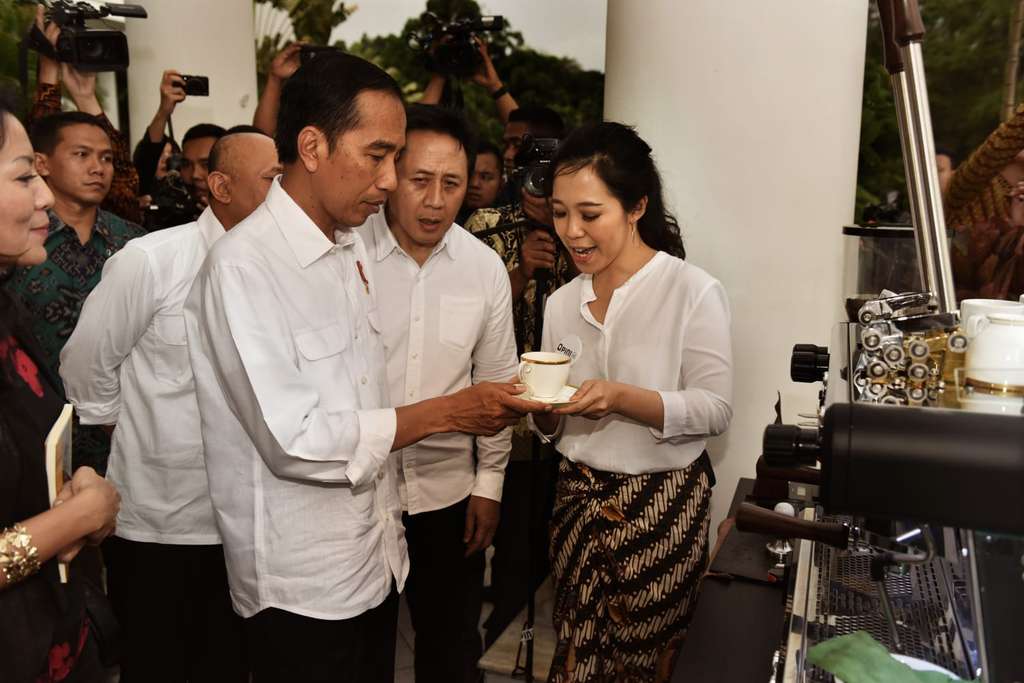 Presiden Jokowi & Evani Jesslyn