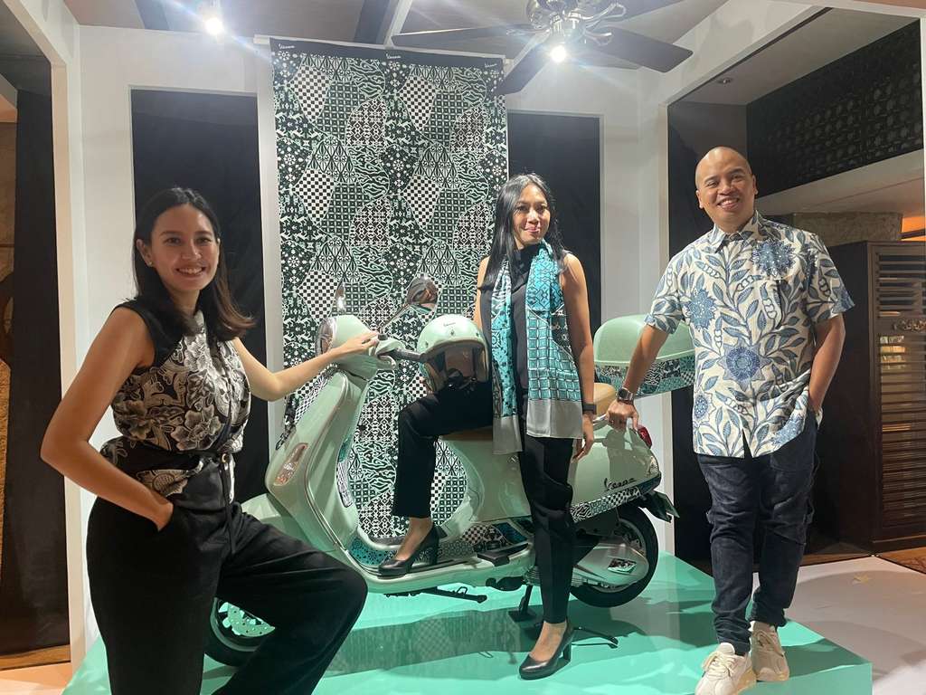 Satukan Life Style dan Budaya, Piaggio Keluarkan Vespa Batik