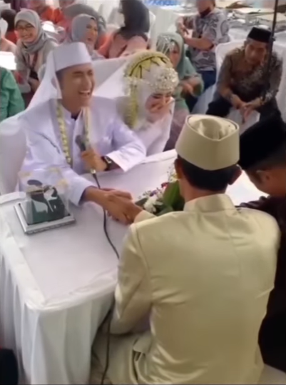 Terlalu Gugup Saat Ijab Kabul, Pengantin Pria Salah Sebut Mas Kawin Emas 10 Gr Jadi 10 Kg