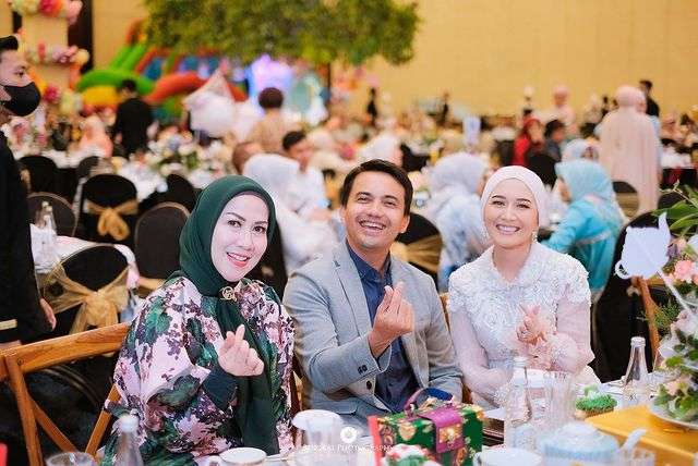 Kekasih Sahrul Gunawan