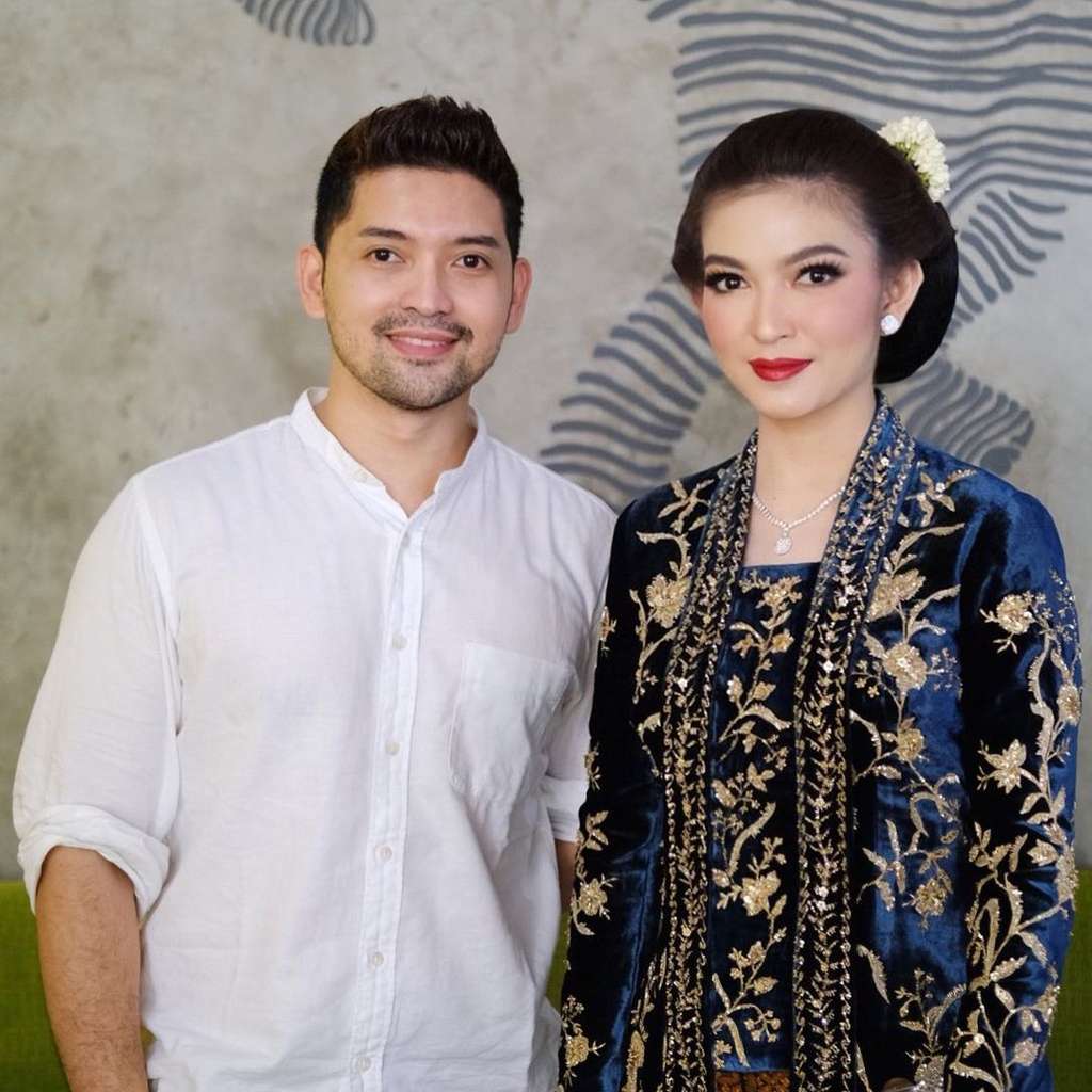 Makeup Selvi Ananda