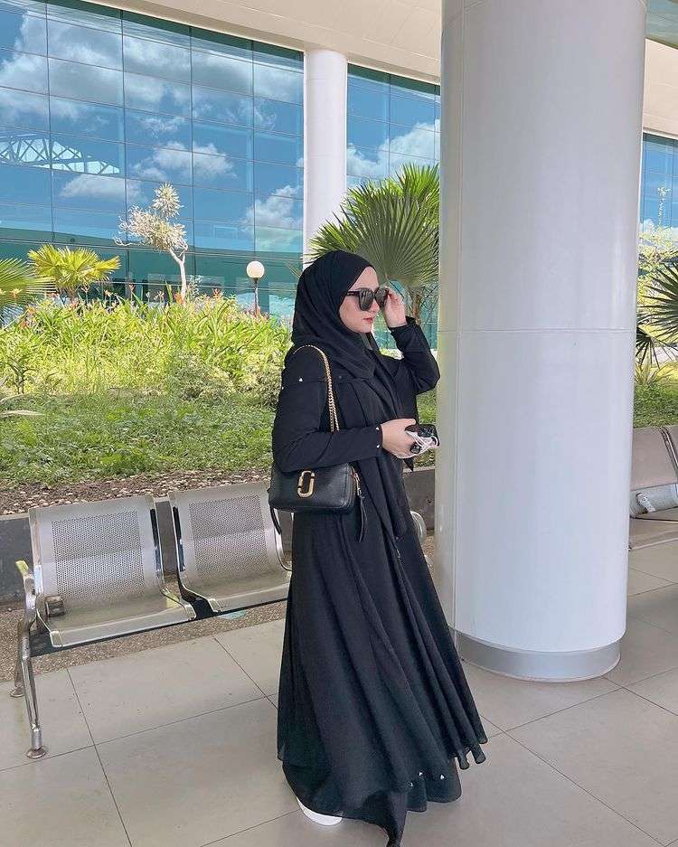 Potret OOTD dari Nadzira Shafa Potret OOTD dari Nadzira Shafa