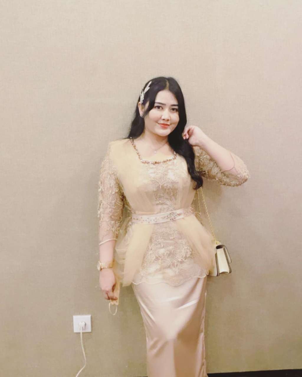 Mella Rossa adik Via Vallen