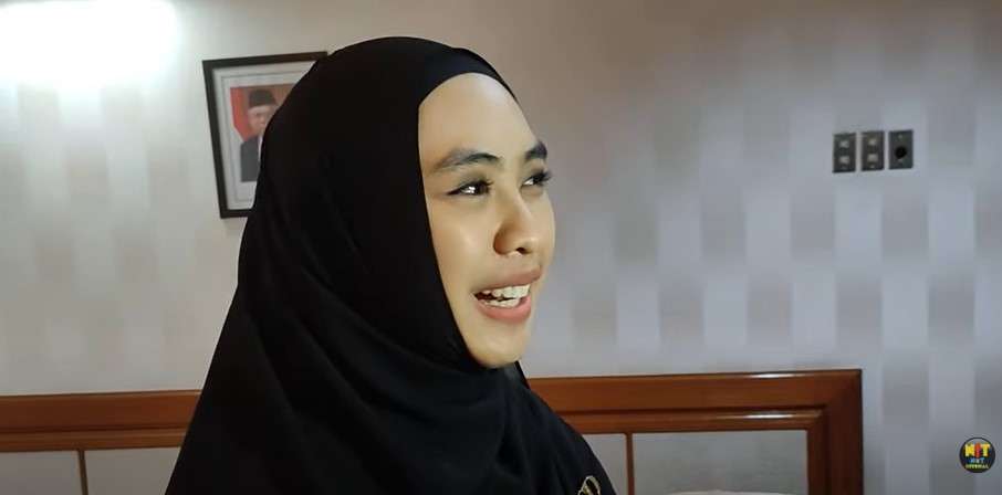 Oki Setiana Dewi