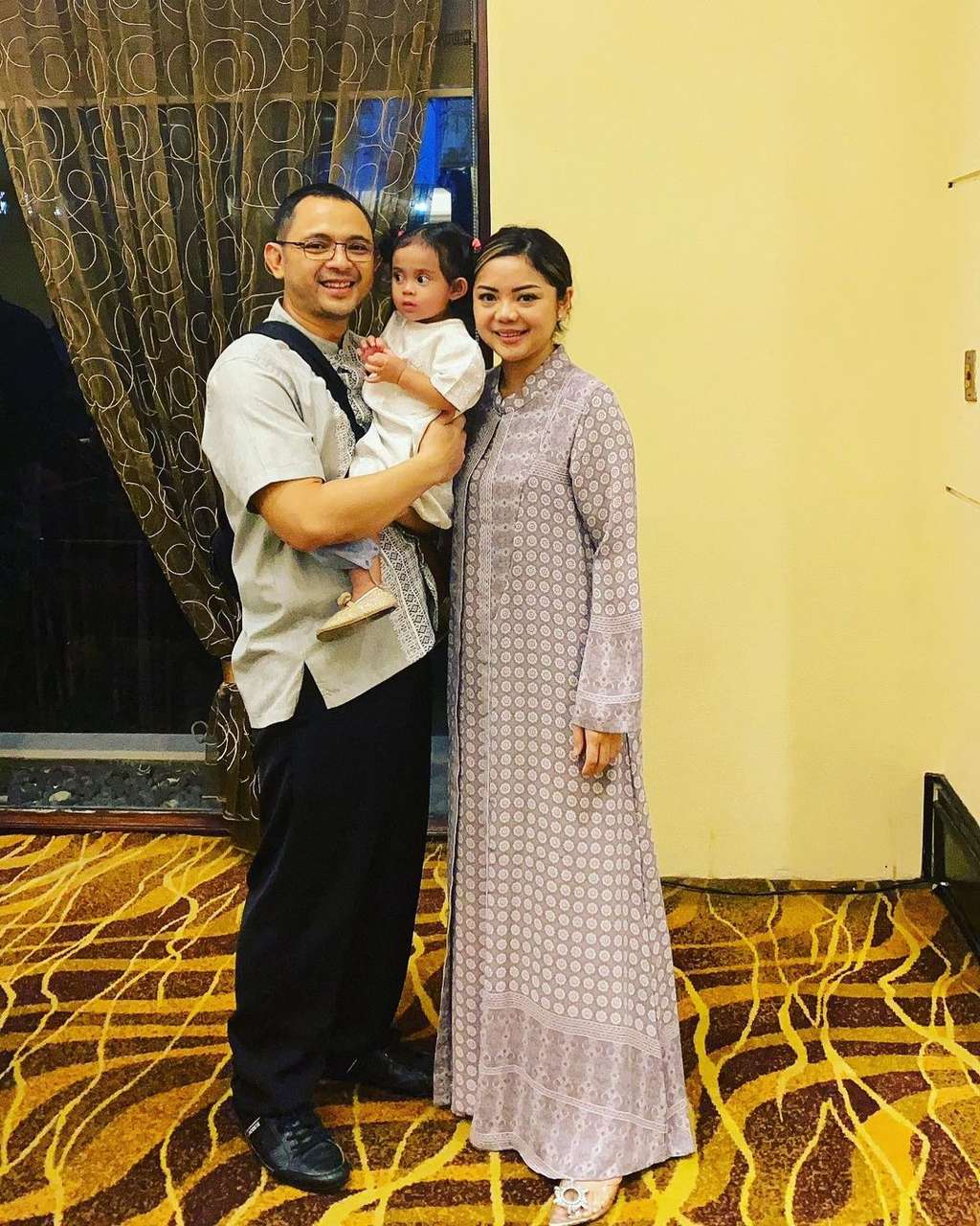 Potret Raiyah istri Danny Rukmana