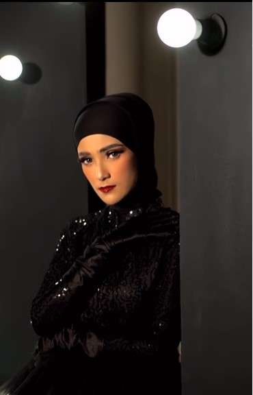 Potret Nadya Mustika Rahayu