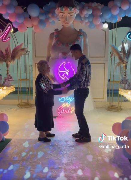 Viral nenek nikahi pemuda yang pantas jadi cucunya.