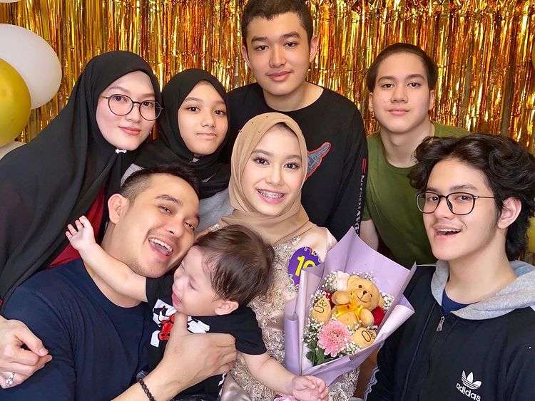 Keluarga Lyra dan Fadlan