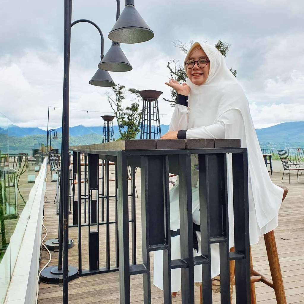 Potret Auliya Rahmi mantan istri Dodi Hidayatullah