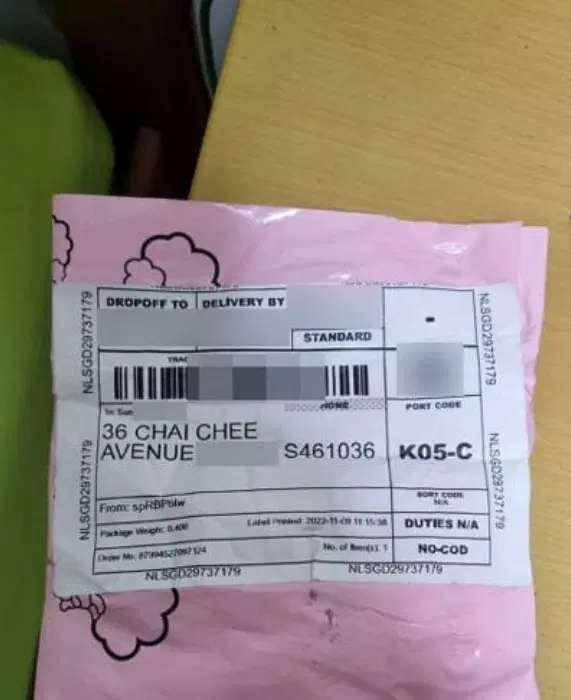 Beli TV Online, Kakek Syok yang Datang Paket Kecil, Kecewa Lihat Isinya