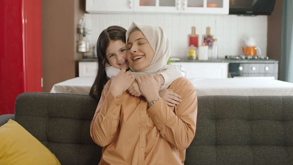 Bermain dengan Anak
