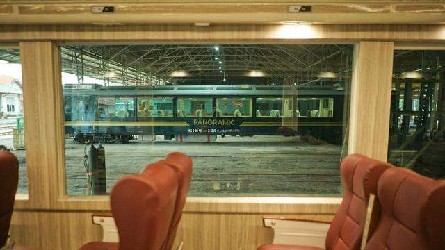 kereta panoramic