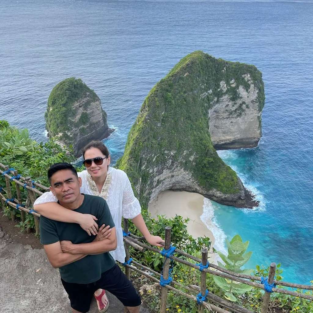 Catherine Wilson dan suaminya Idham