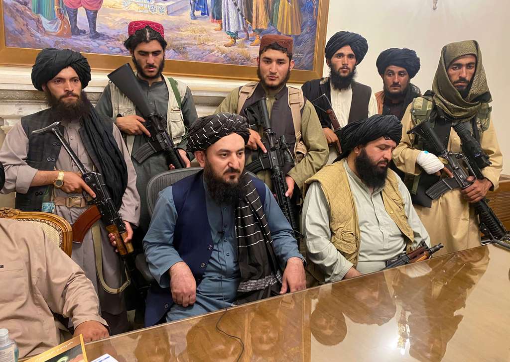 Taliban menguasai Istana Kepridenan Afghanistan