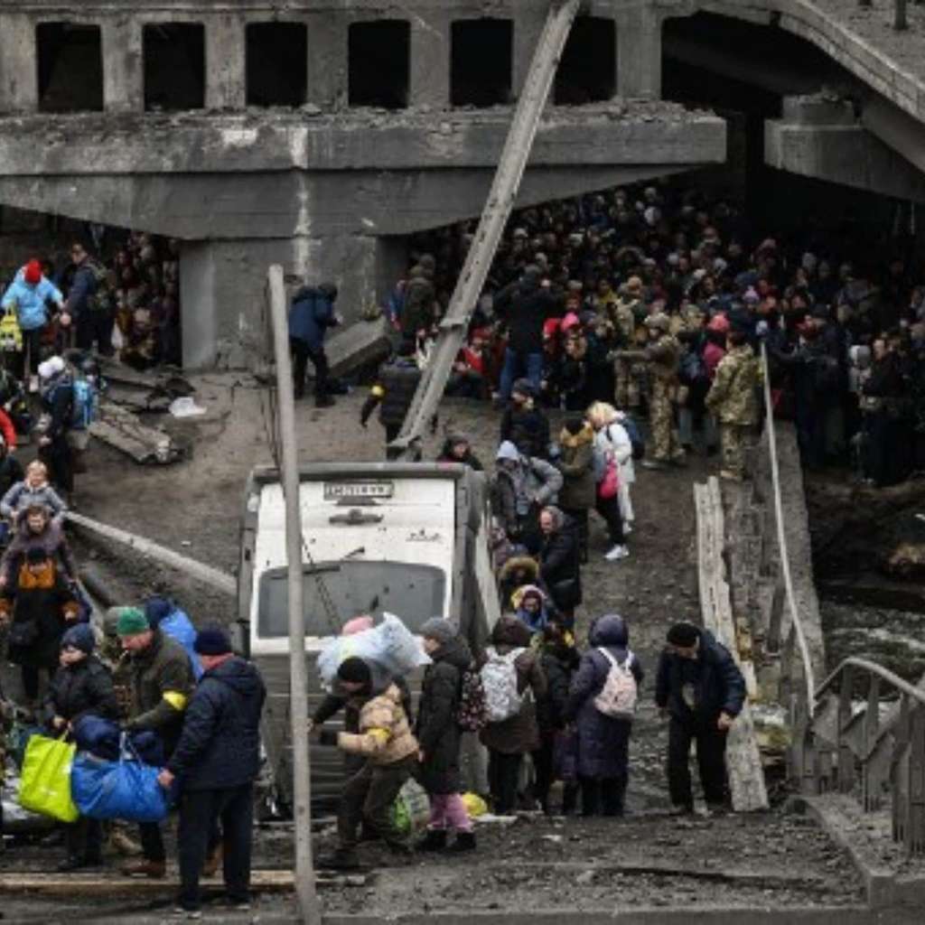 Kota-kota di Ukraina tak ada yang lepas dari bom Rusia