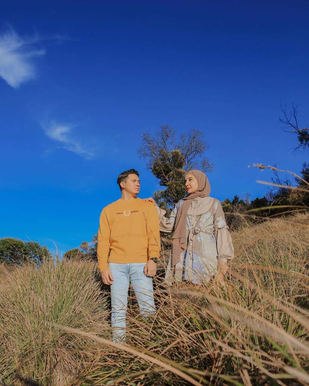 Irwansyah dan Zaskia Sungkar