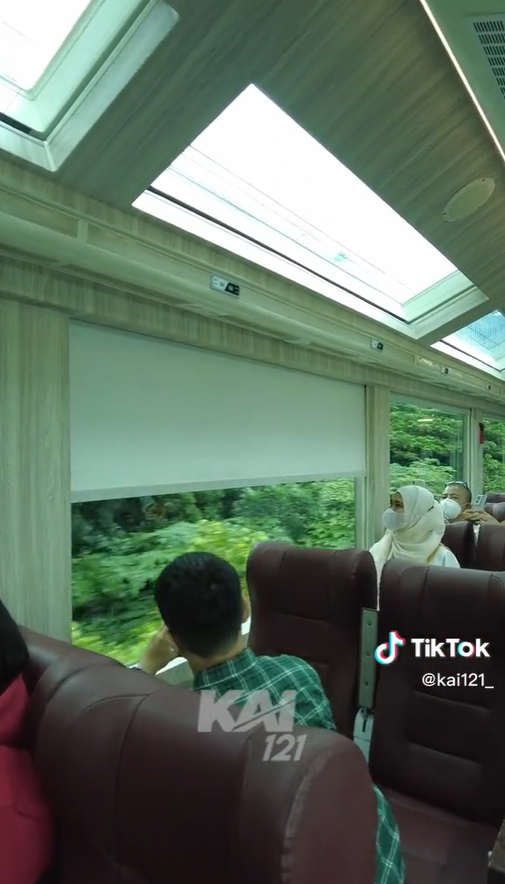 kereta panoramic