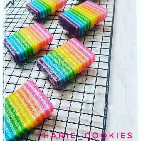 Manis dan Sedap/Tharie Cantika