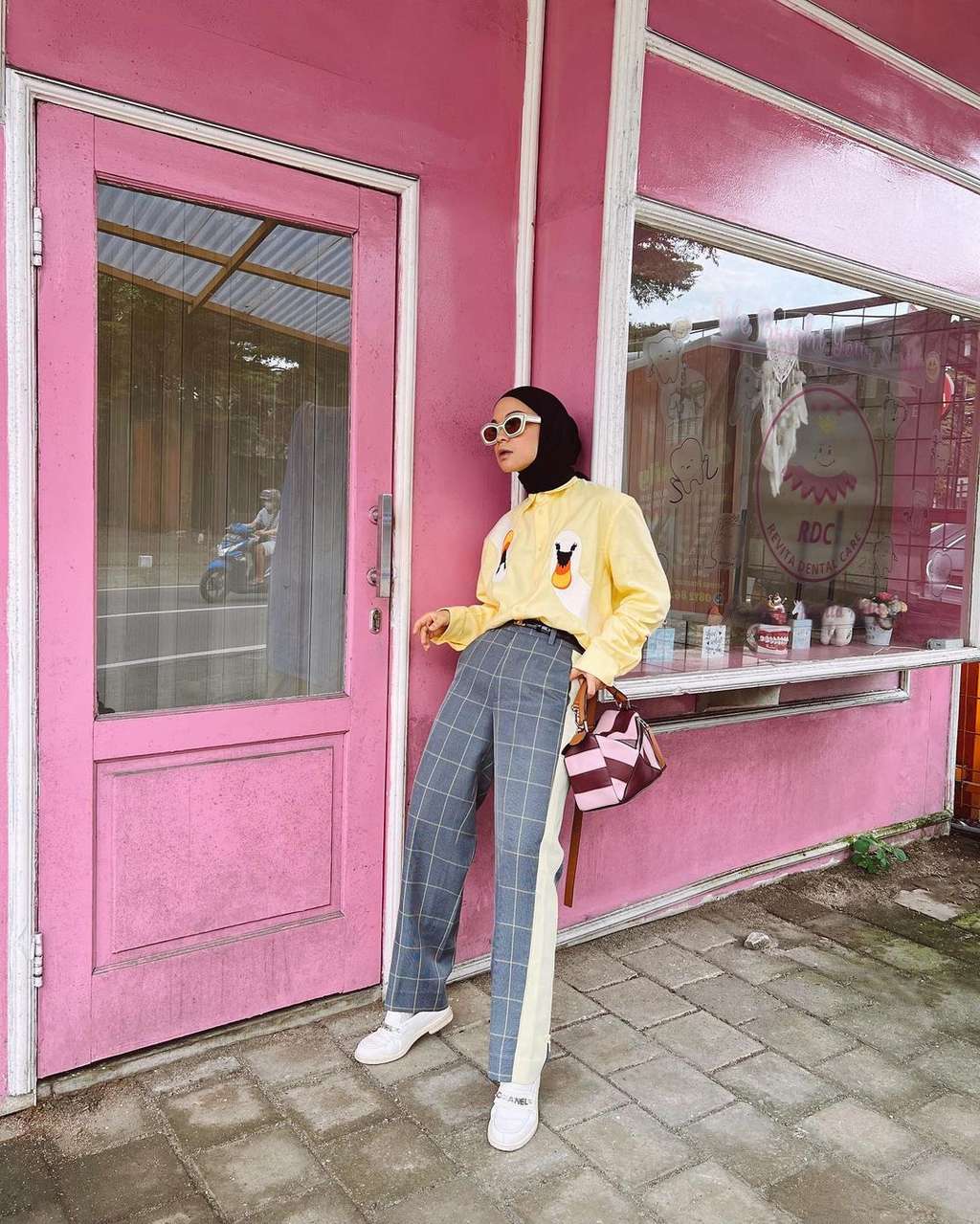 Instagram @tantrinamirah