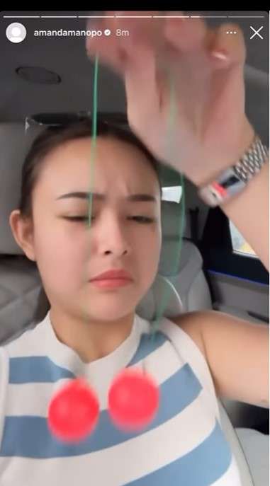 Amanda Manopo main lato lato