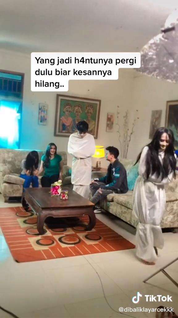 Di balik layar penampakan hantu menghilang dalam sinetron.