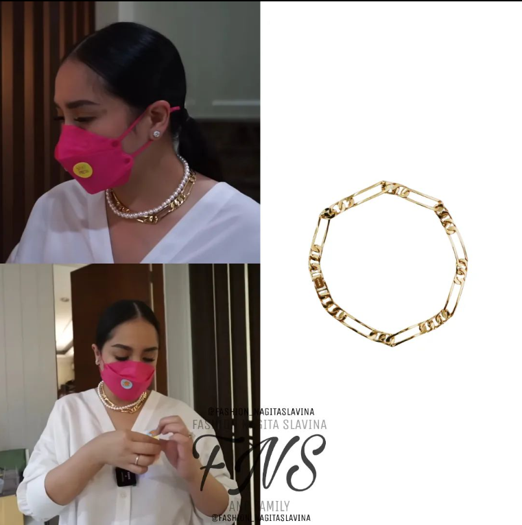 Instagram @fashion_nagitaslavina