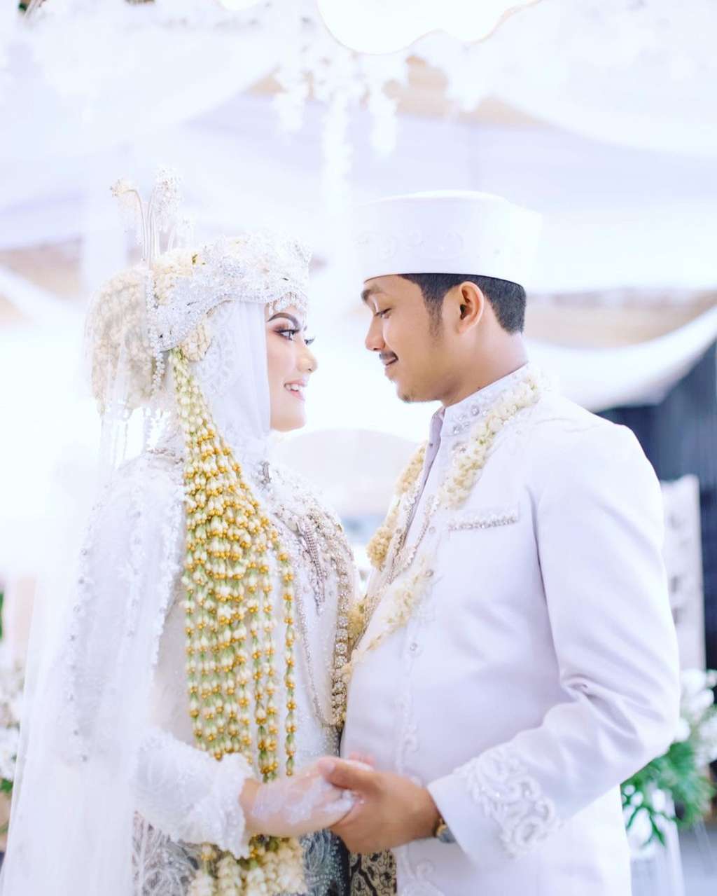 Profil Nadia Hawasyi