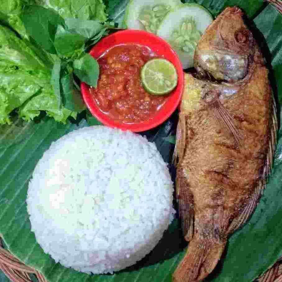 Bermodalkan Dana yang Minim, Begini Kisah D’Penyet JA yang Mampu Bertahan Hingga Saat Ini