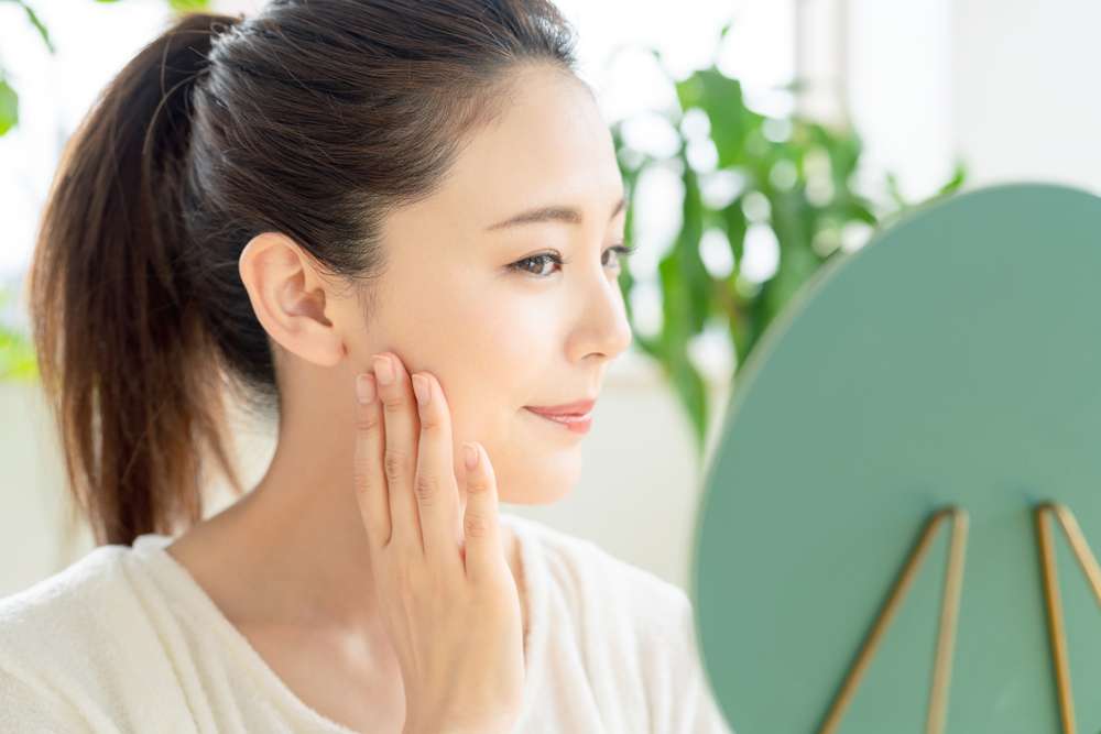 5 Kandungan Skincare yang Dikenal Efektif Samarkan Bekas Jerawat, Mana yang Paling Cocok untukmu?