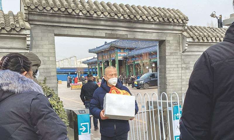 Krematorium China penuh sesak