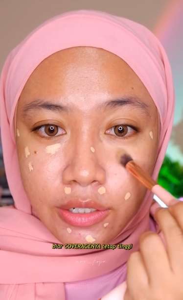 Memakai Concealer