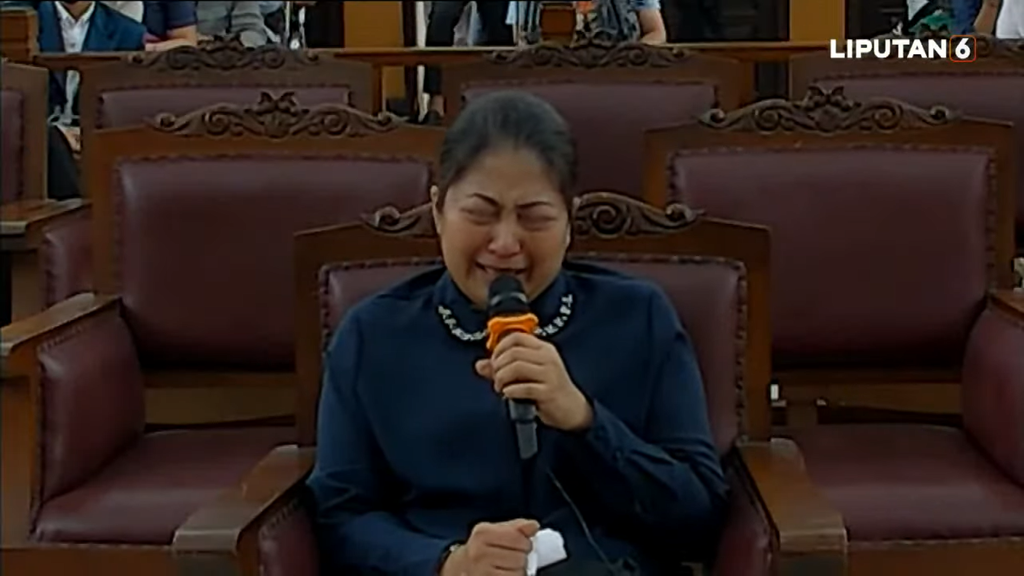Putri Candrawathi Nangis Terus, Hakim: Lama-Lama Kami Ikutan