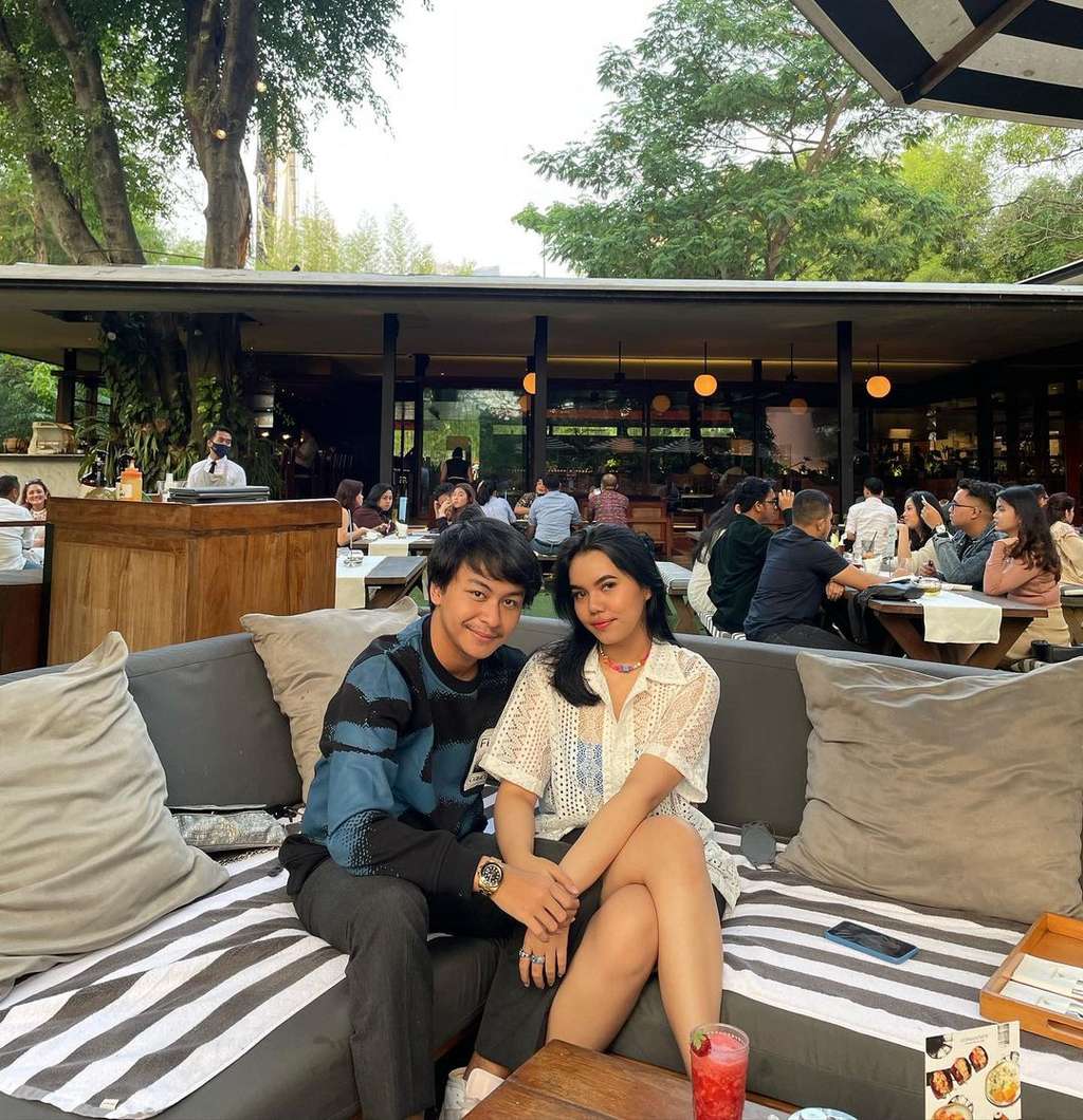 Potret Audric Adrian dan pacarnya