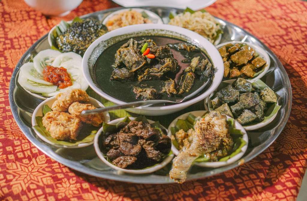 Liburan Penuh Petualangan di Filipina dengan Beragam Kuliner Halal dan Destinasi Wisata Alam yang Bi