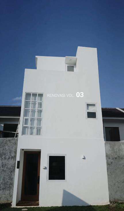 Renovasi rumah sampai 5 kali.