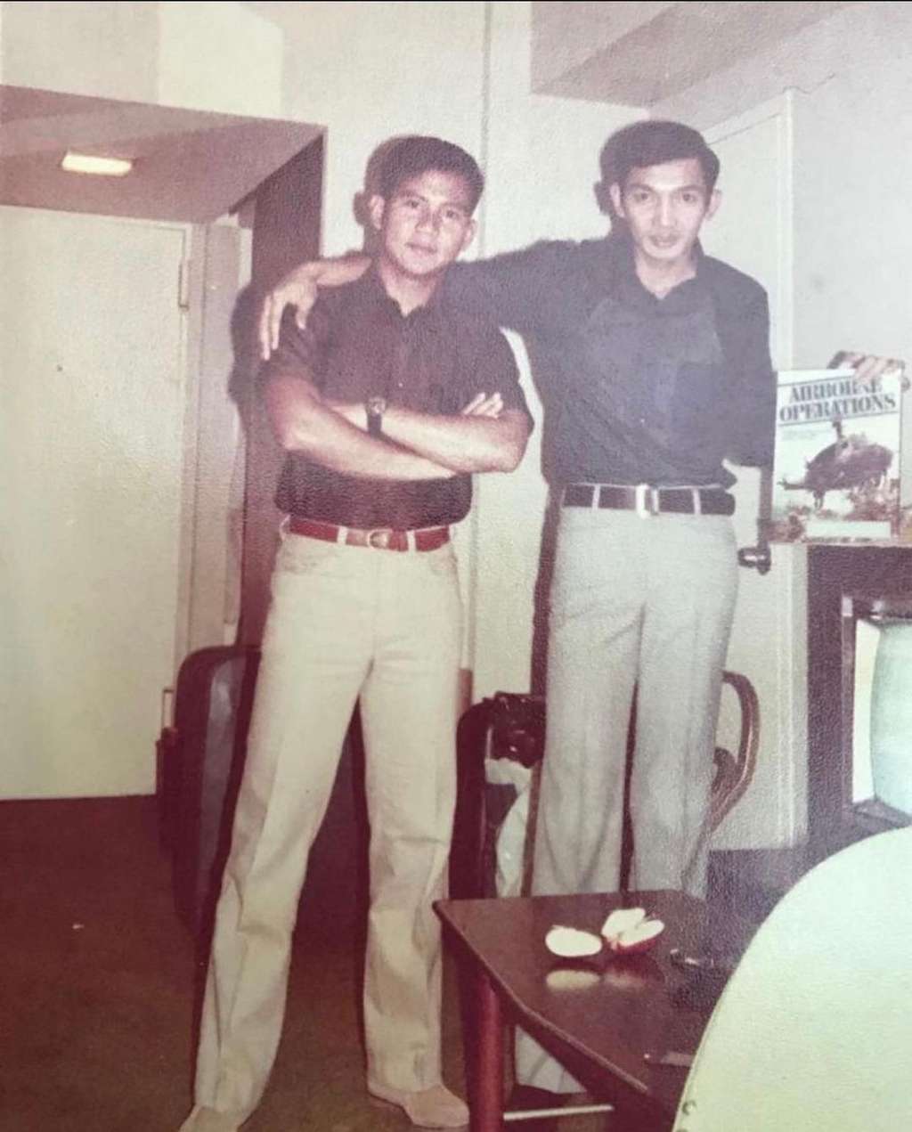 Potret Prabowo Subianto dengan Sahabat Saat Masih Muda, Bikin Pangling Potret Prabowo Subianto dengan Sahabat Saat Masih Muda, Bikin Pangling