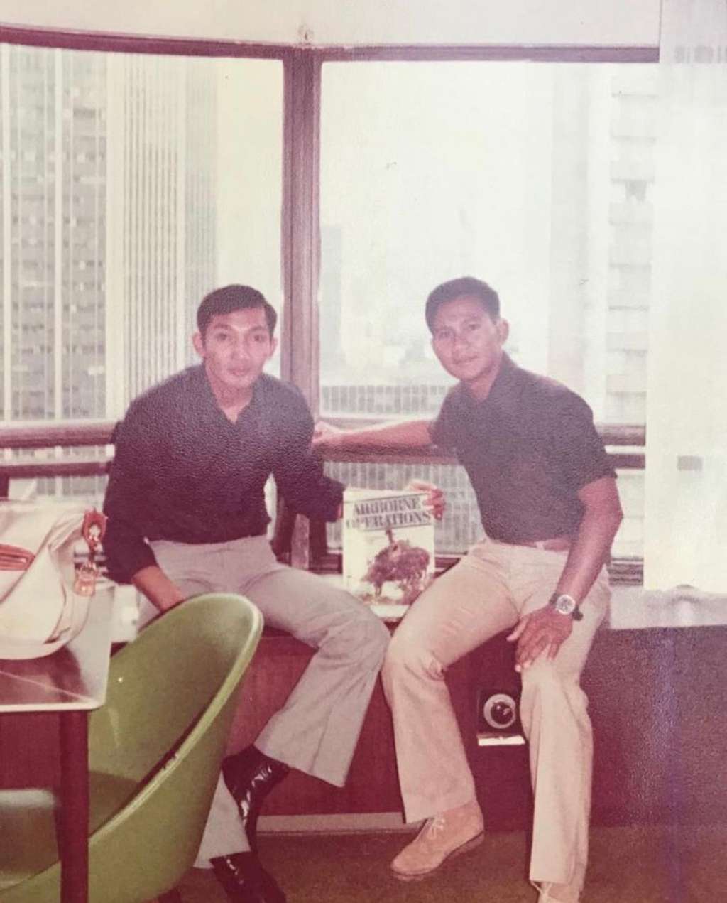 Potret Prabowo Subianto dengan Sahabat Saat Masih Muda, Bikin Pangling Potret Prabowo Subianto dengan Sahabat Saat Masih Muda, Bikin Pangling