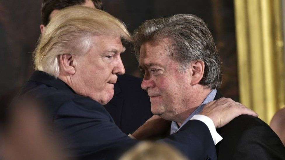 Donald Trump dan Steve Bannon, Wakil Tim Kampanye Trump dan Direktur Cambridge Analytica Donald Trump dan Steve Bannon, Wakil Tim Kampanye Trump dan Direktur Cambridge Analytica