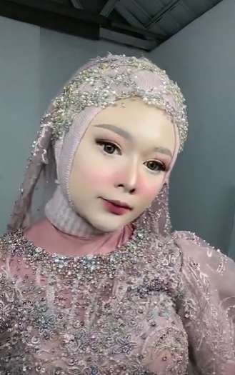 MUA Rias Wajah Model Makeup MUA Rias Wajah Model Makeup