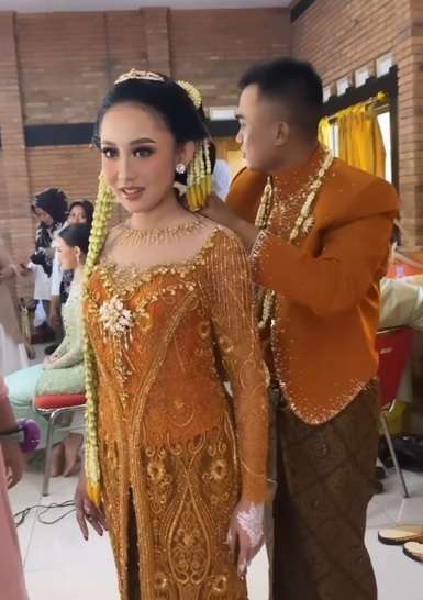 Mempelai Pria Rias Mempelai Wanita