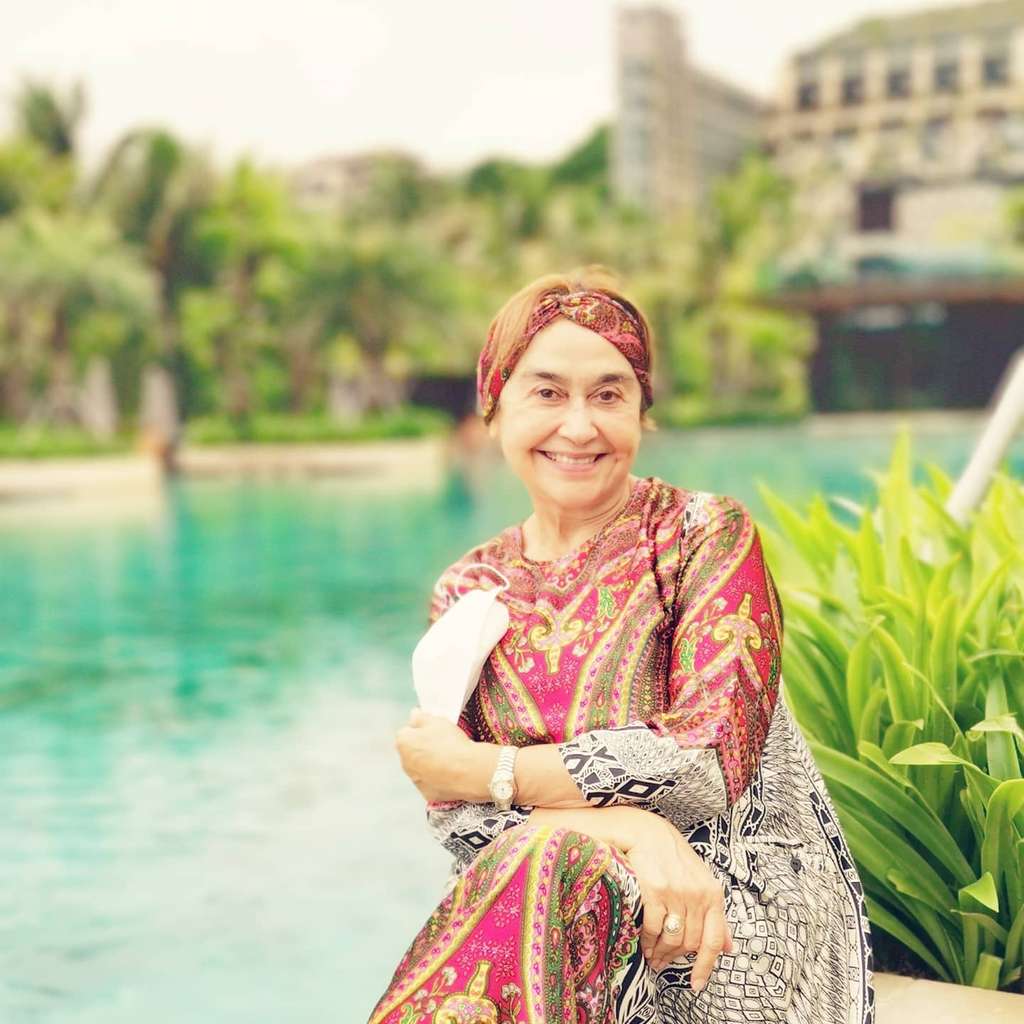 Potret artis senior Marini Soerjosoemarno