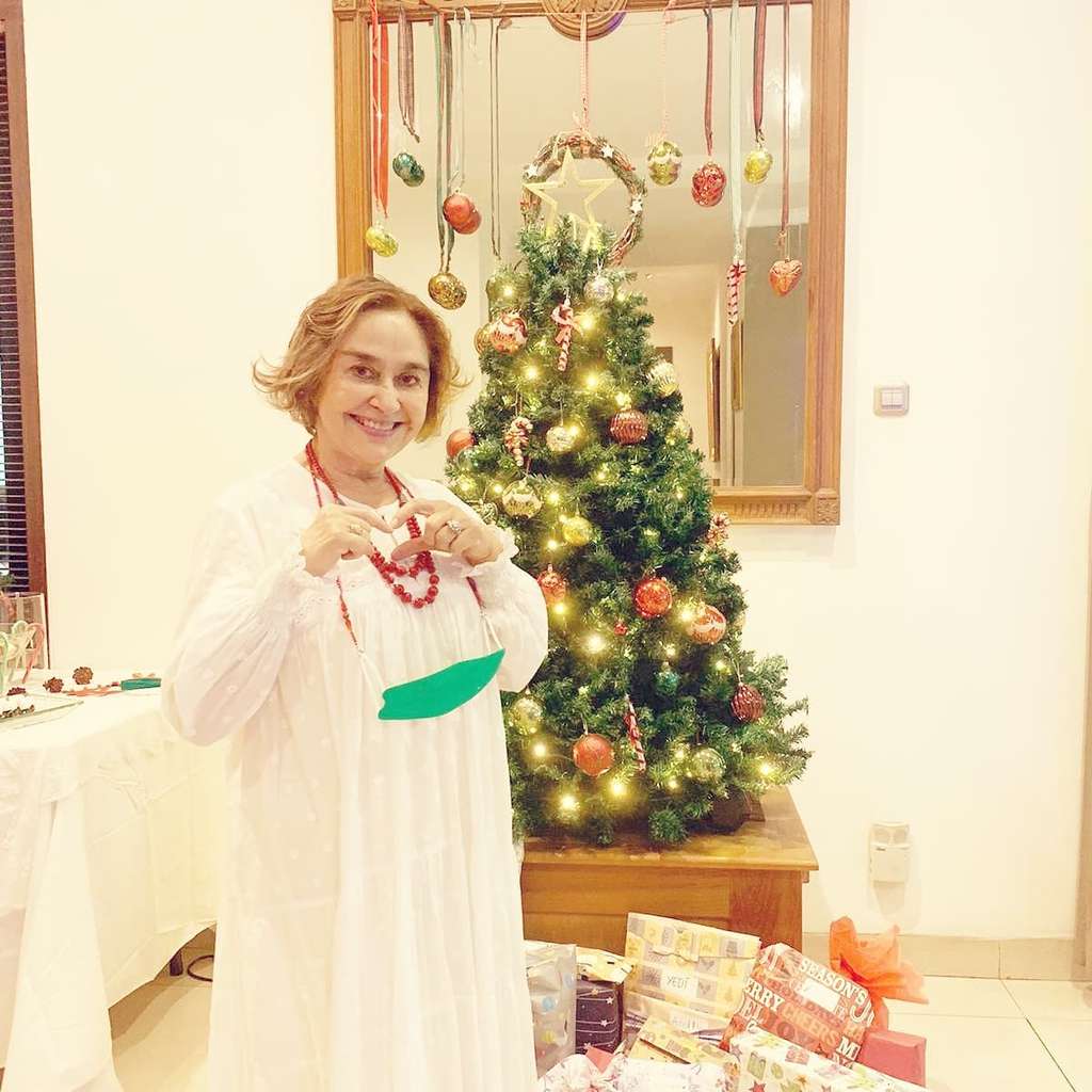 Potret artis senior Marini Soerjosoemarno