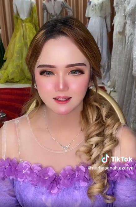 Transformasi wajah before after yang bikin pangling.