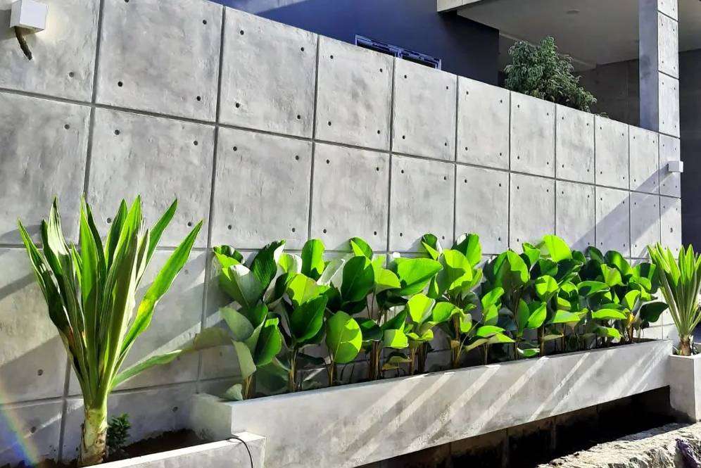 Pagar taman