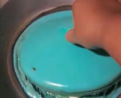 Plastik meleleh Plastik meleleh