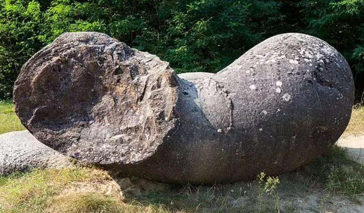 Batu trovant di Rumania.