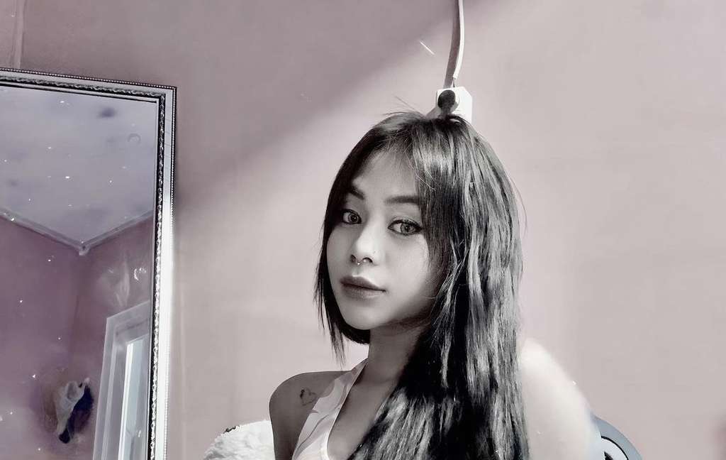 Potret terbaru Cimoy Montok Potret terbaru Cimoy Montok