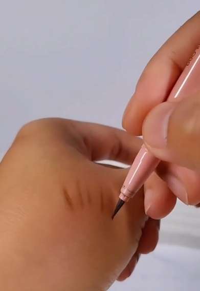 Brow Liner